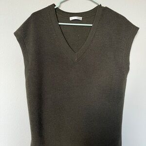 The Row Olive Green V-Neck Sleeveless Top